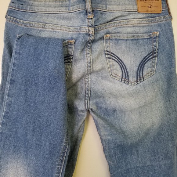 Hollister Jeans - Picture 3 of 3